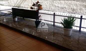 Imagem 3: Oportunidade na porta do metrô na Tijuca!