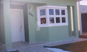 Imagem 2: Uma bela casa térrea, espaçosa e bem ventilada! Você não pode perder essa oportunidade !