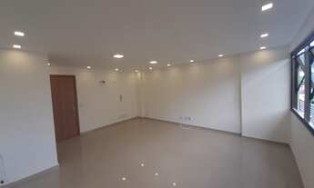 Imagem 4: Sala/Conjunto para aluguel possui 32 metros quadrados