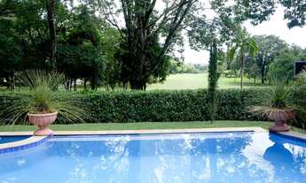 Imagem 6: Arquitetura Toscana com vista cinematográfica para campo de golfe