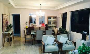 Imagem 4: Apartamento para venda possui 258 metros quadrados com 4 suítes em Horto Florestal - Salva