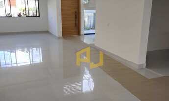 Imagem 5: Casa de condomínio para venda possui 320 metros quadrados com 4 quartos