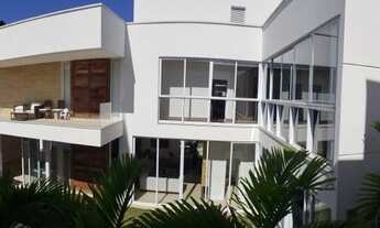 Imagem 2: Casa de condomínio para aluguel possui 400 metros com 4 quartos