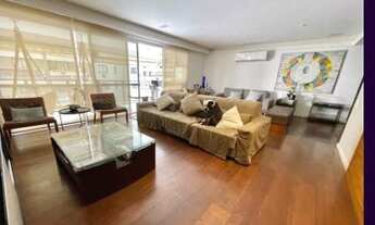 Imagem 2: Excelente apartamento com 215m2 de 04 quartos sendo uma suíte