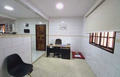 Imagem 7: Casa de condomínio para venda tem 180 metros quadrados com 3 quartos em Zé Garoto - São Go