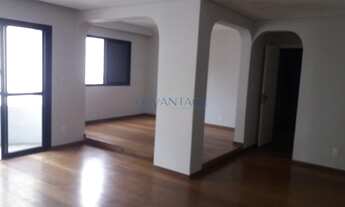 Imagem 3: Apartamento à venda, 156 m2, 3 dormitórios sendo 2 suítes, bem localizado no bairro de Per