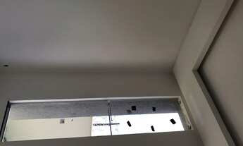 Imagem 2: Excelente casa 03 Qtos 01 ste, pé direito alto