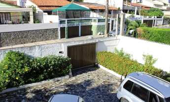 Imagem 2: CASA PITUBA, EM ÁREA MISTA, COMERCIAL/RESIDENCIAL, 4 QUARTOS, 2 SUÍTE, VARANDAS, COPA COZI