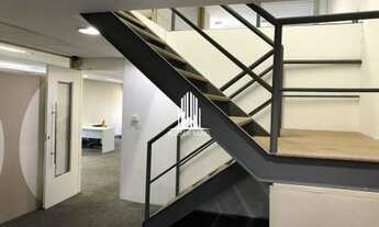 Imagem 2: A sala/conjunto no bairro Vila Tramontano com 340 metros quadrados e 5 banheiros, 5 vagas