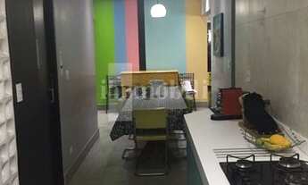 Imagem 4: 210 ÚTEIS.IMÓVEL TOMBADO.NÉO CLÁSSICO. UM POR ANDAR. PRÉDIO DE ÉPOCA. UM POR ANDAR.TERRAÇO