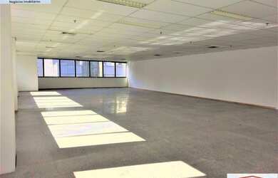 Imagem 6: Conjunto em vão livre, piso elevado, ar central, 16 vagas - Região da Paulista