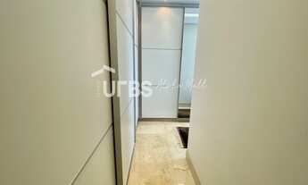 Imagem 6: Casa de condomínio sobrado para venda possui 1430 metros quadrados com 4 quartos