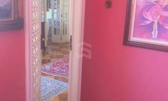 Imagem 3: Charmoso e confortável na tradicional Av. Rui Barbosa..