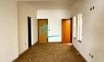 Imagem 4: RESIDÊNCIA DISPONIVEL Á VENDA NA RUA BATATAIS EM EXCELENTE LOCALIZAÇÃO PARA COMÉRCIO/RESID