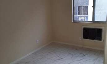 Imagem 6: Apartamento para venda com 42 metros quadrados com 2 quartos em Praça Seca - Rio de Janeir