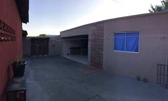 Imagem 4: Casa Garavelo possui 360 metros quadrados 04 quartos