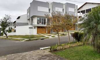 Imagem 6: Casa de condomínio para venda possui 160 metros quadrados com 3 quartos