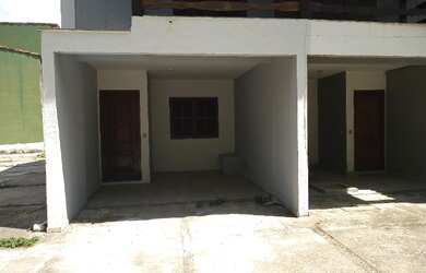 Imagem 2: Casa duplex em condomínio com 02 quartos em unamar