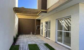 Imagem 3: Sobrado com 3 dormitórios à venda, 98 m² por R$ 480.000,00 - Cambiju - Itapoá/SC