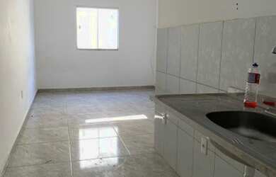 Imagem 5: Laurinho Imóveis - Quitinete em Muriqui próximo à praça