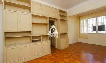 Imagem 2: Dois quartos a venda Copacabana com possibilidade de vaga