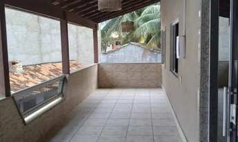 Imagem 3: Cada em Geriba 100 metros da praia