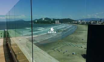 Imagem: 3 dormitórios, 2 vagas, pé na areia, José