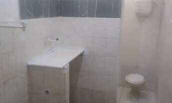 Imagem 2: Vendo apto 1/4 carro na porta