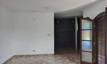 Imagem 2: Casa para aluguel com 210 metros quadrados com 3 quartos