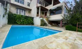 Imagem 2: Casa com 4 dormitórios à venda, 492 m² por R$ 1.590.000,00 - São Francisco - Niterói/RJ