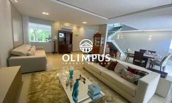 Imagem 2: Belíssima casa de 305m² localizada no condomínio Villagio da Colina com excelente acabamen