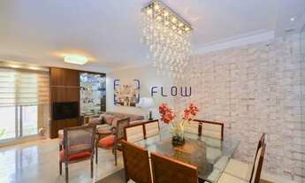 Imagem: Casa com 3 dormitórios, 2 banheiros e 4