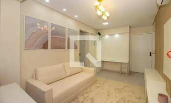 Imagem 4: Apartamento para Aluguel - Bom Jesus, 2 Quartos, 79 m2