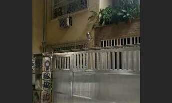 Imagem: TIJUCA COM 455 METROS PONTO NOBRE 5 QUARTOS