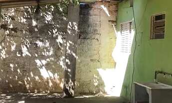 Imagem 6: Edícula Morada do Ouro , na rua lateral da UPA