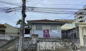 Imagem: Casa à venda no bairro Praia Comprida