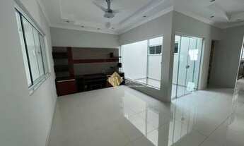 Imagem 4: Bela casa com ótima iluminação e ventilação disponível para locação no Condomínio Ilha das