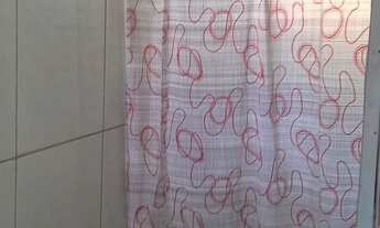 Imagem 2: Kitnet 1 Quarto Casa com 1 dormitório