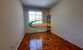 Imagem 2: 28714A) Rua Maris e Barros - Tijuca