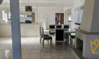 Imagem 5: Casa 6 Dorm. - Bairro Tiroleza