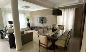 Imagem 6: OPORTUNIDADE! CASA SOBREPOSTA DUPLEX ALTA NO EMBARÉ