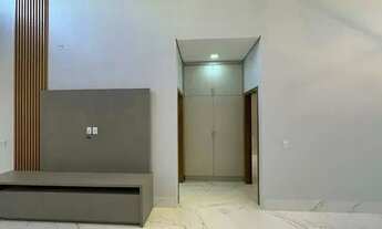 Imagem 4: Casa para venda tem 155 metros quadrados com 3 quartos em Bombas - Bombinhas - SC