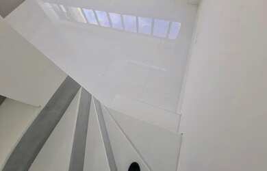 Imagem 7: Apartamento para aluguel e venda possui 73 metros quadrados com 1 quarto