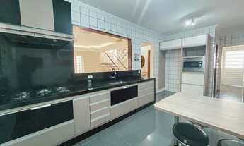 Imagem 7: Sobrado com 3 dormitórios para alugar, 250 m² - Villa Branca - Jacareí/SP