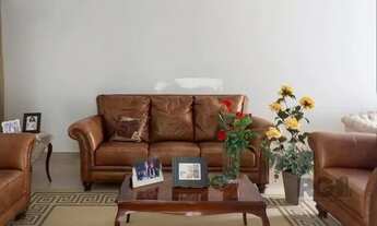 Imagem: Casa em Jardim Lindóia