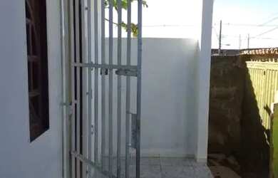 Imagem 2: Casa Térrea Independente 2 Qtos Quintal Privativo em Pontal das Garças
