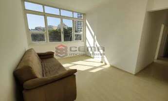 Imagem: Excelente 3 quartos com Vaga na Praça da