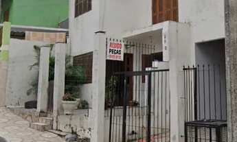 Imagem 7: Peca nao mobiliada com banheiro - Santa fé - Porto Alegre