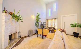 Imagem 4: Casa à Venda no Paisage Clair - 3 Suítes, Condomínio Fechado, Segurança e Conforto em Varg