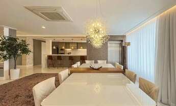 Imagem 6: Uma residência que combina arte, conforto e sofisticação em cada detalhe!